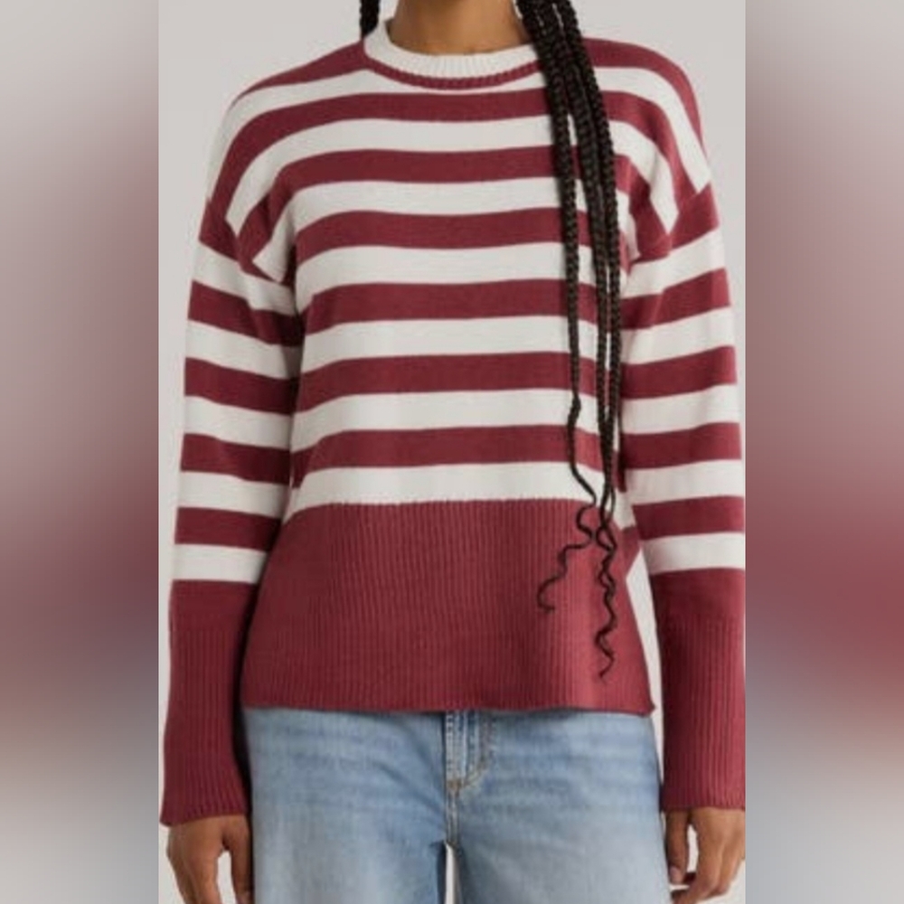 Vigoss Burgundy and White Striped Sweater